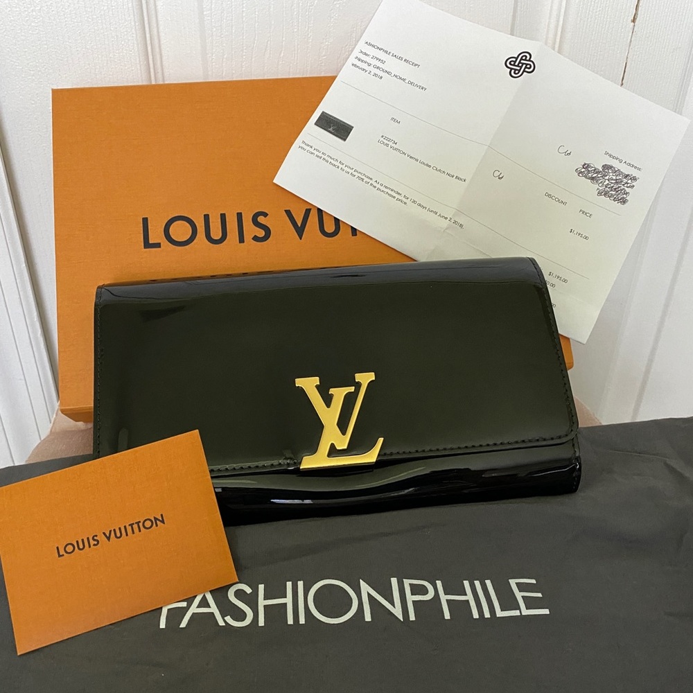 Authentic💯 Louis Vuitton VernisLouise Clutch noir